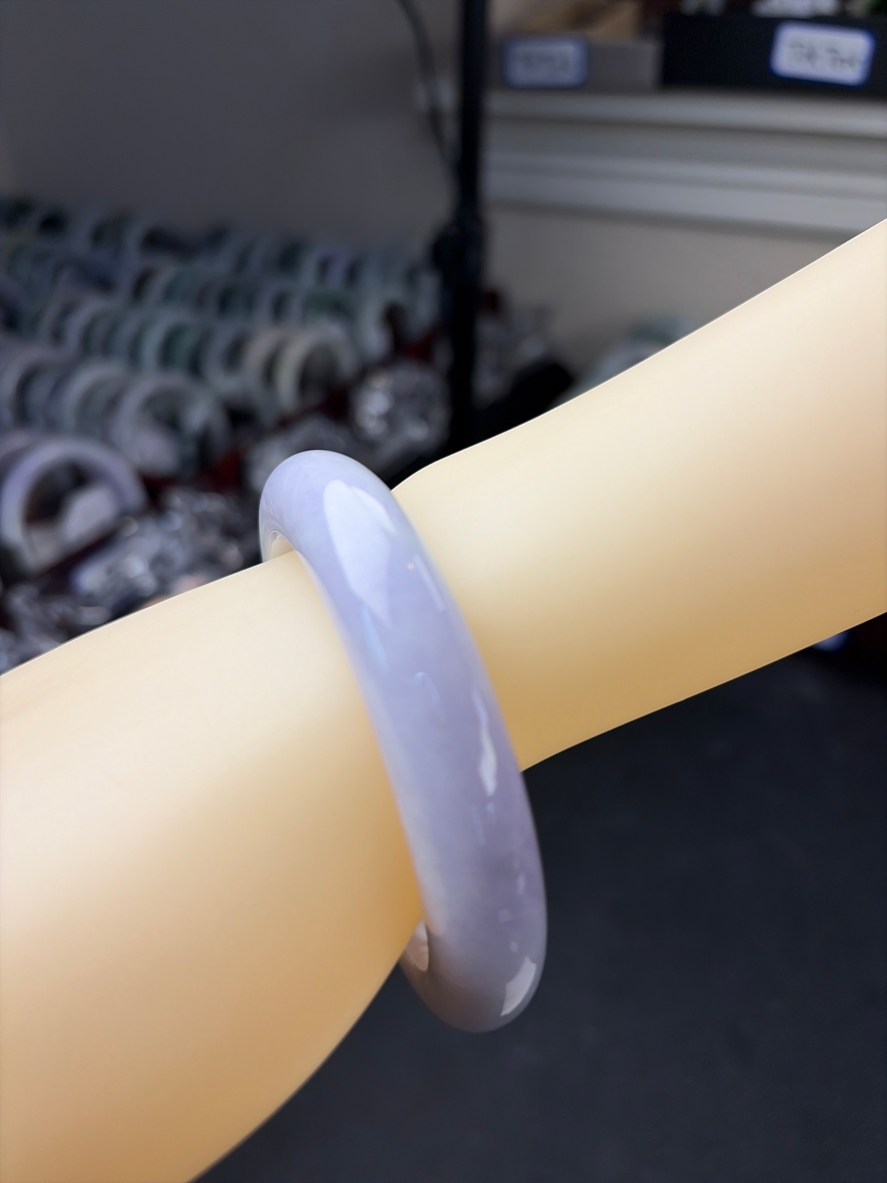 Natural type A jadeite jade bangle 58/59
